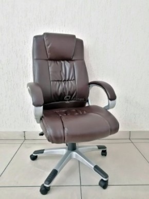 Кресло Barneo K-6 для руководителя (коричневая экокожа) в Нытве - nytva.ok-mebel.com | фото 1